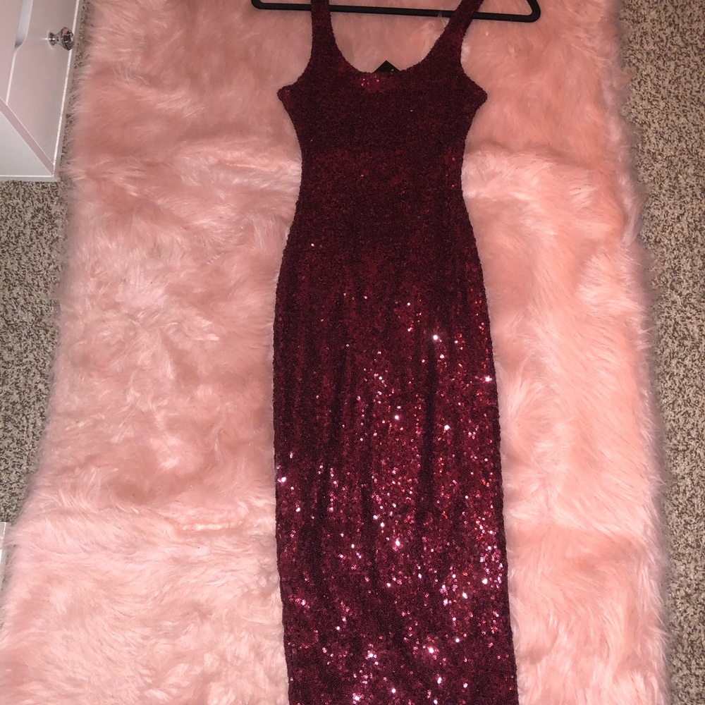 Maroon sparkle dress